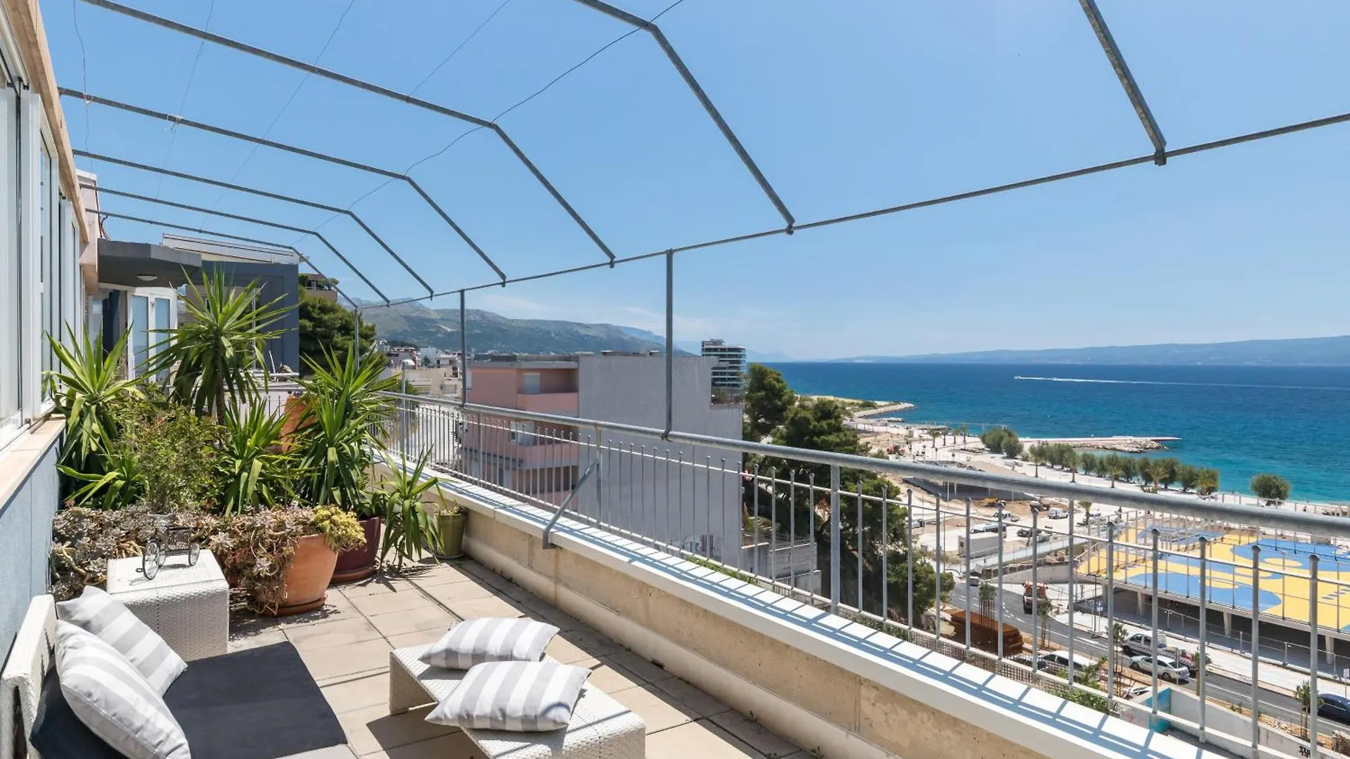Split-Luxury Apartment Znjan Beach  Split
