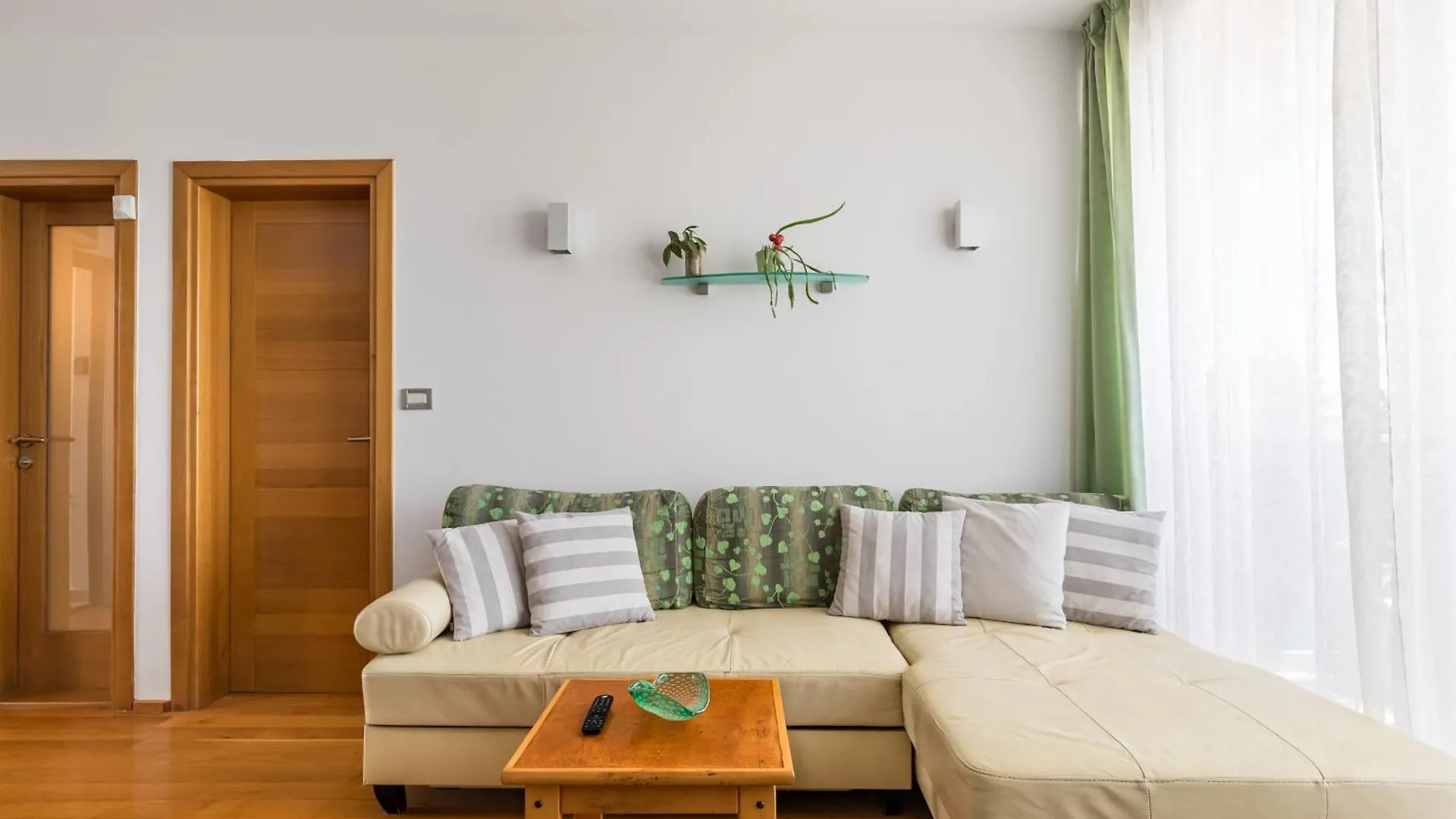 Split-Luxury Apartment Znjan Beach Kroatien