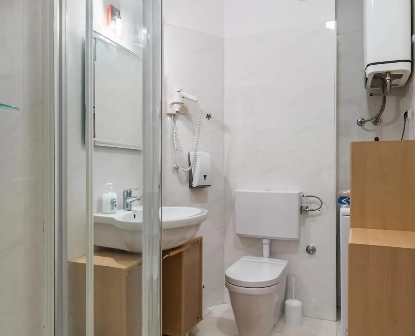 Split-Luxury Apartment Znjan Beach